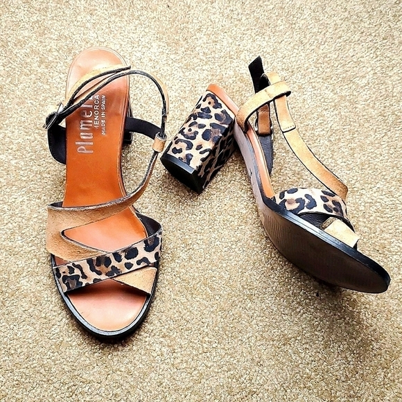 Plumers Leather Leopard Print‎ Heels - Picture 1 of 9